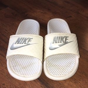 Nike Benassi JDI slides W 11/ M 9.5